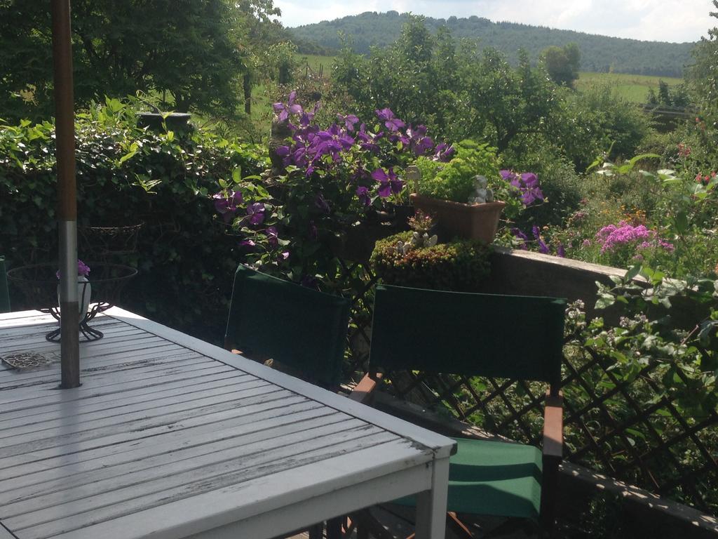 All Seasons Bed & Breakfast Kerpen  Exterior photo