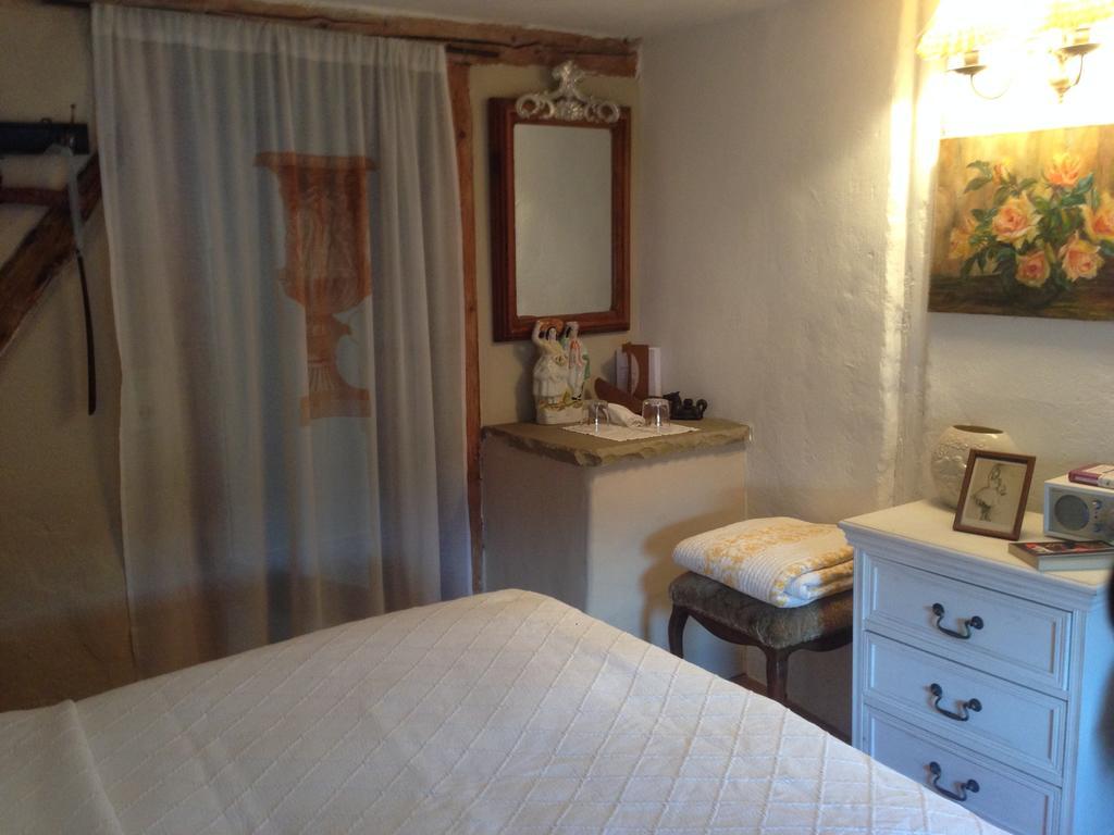 All Seasons Bed & Breakfast Kerpen  Room photo